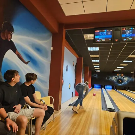 De Don Huberto, Locos Appartement Torrevieja