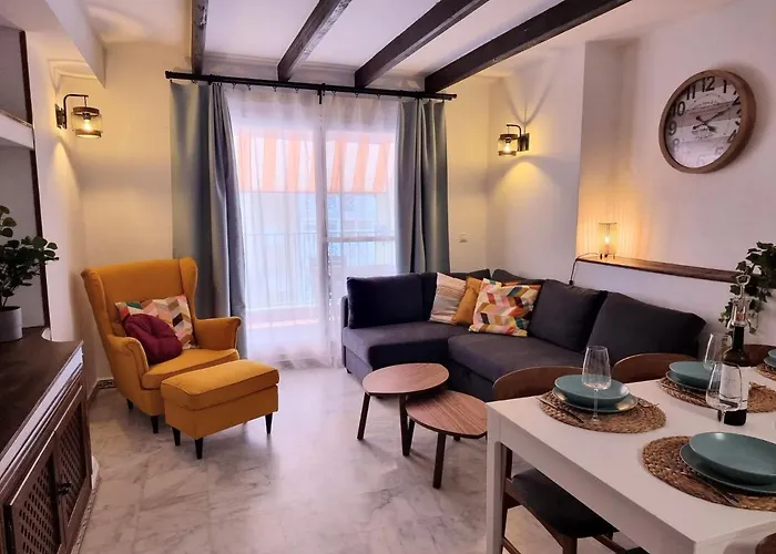 Appartement De Don Huberto, Locos